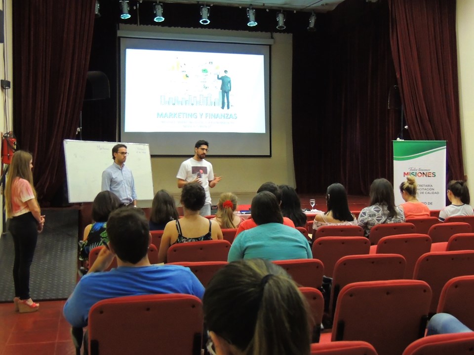 Marketing Digital y Finanzas Personales