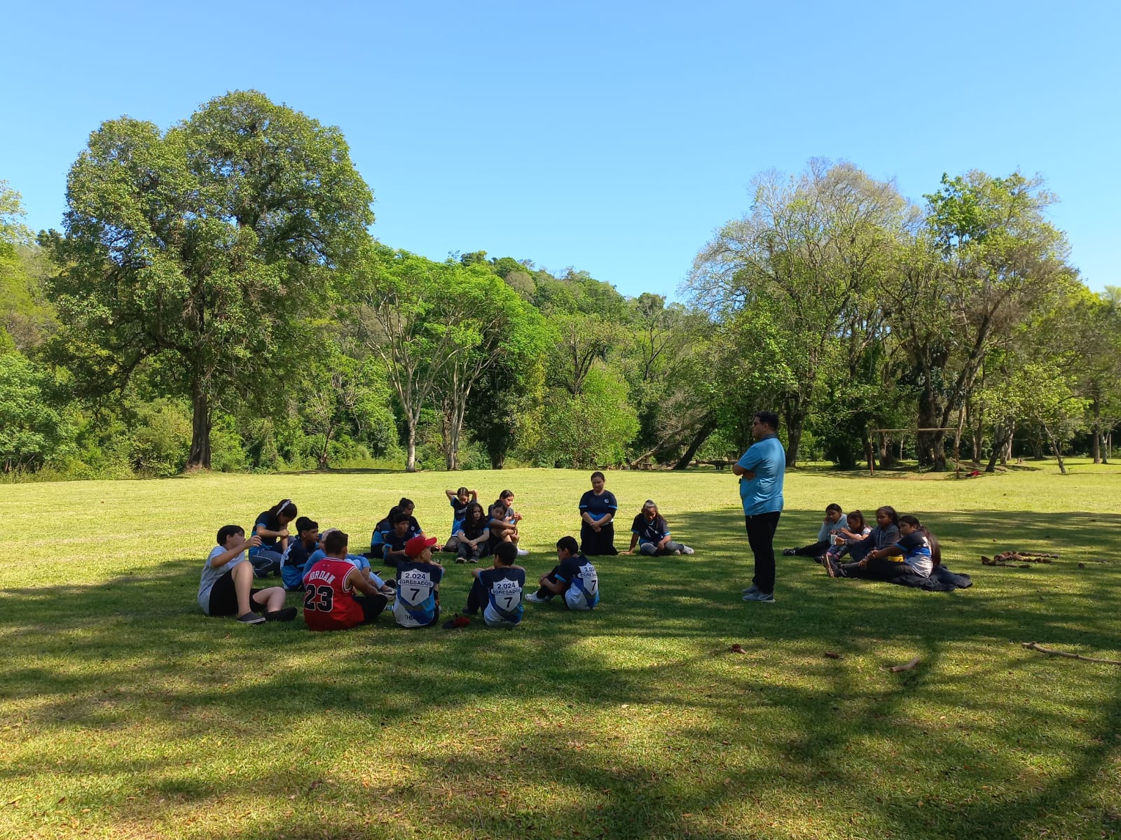 La Escuela 299 Constancio C. Vigil visitó el Parque Ecológico y Camping Municipal del Valle del Cuña