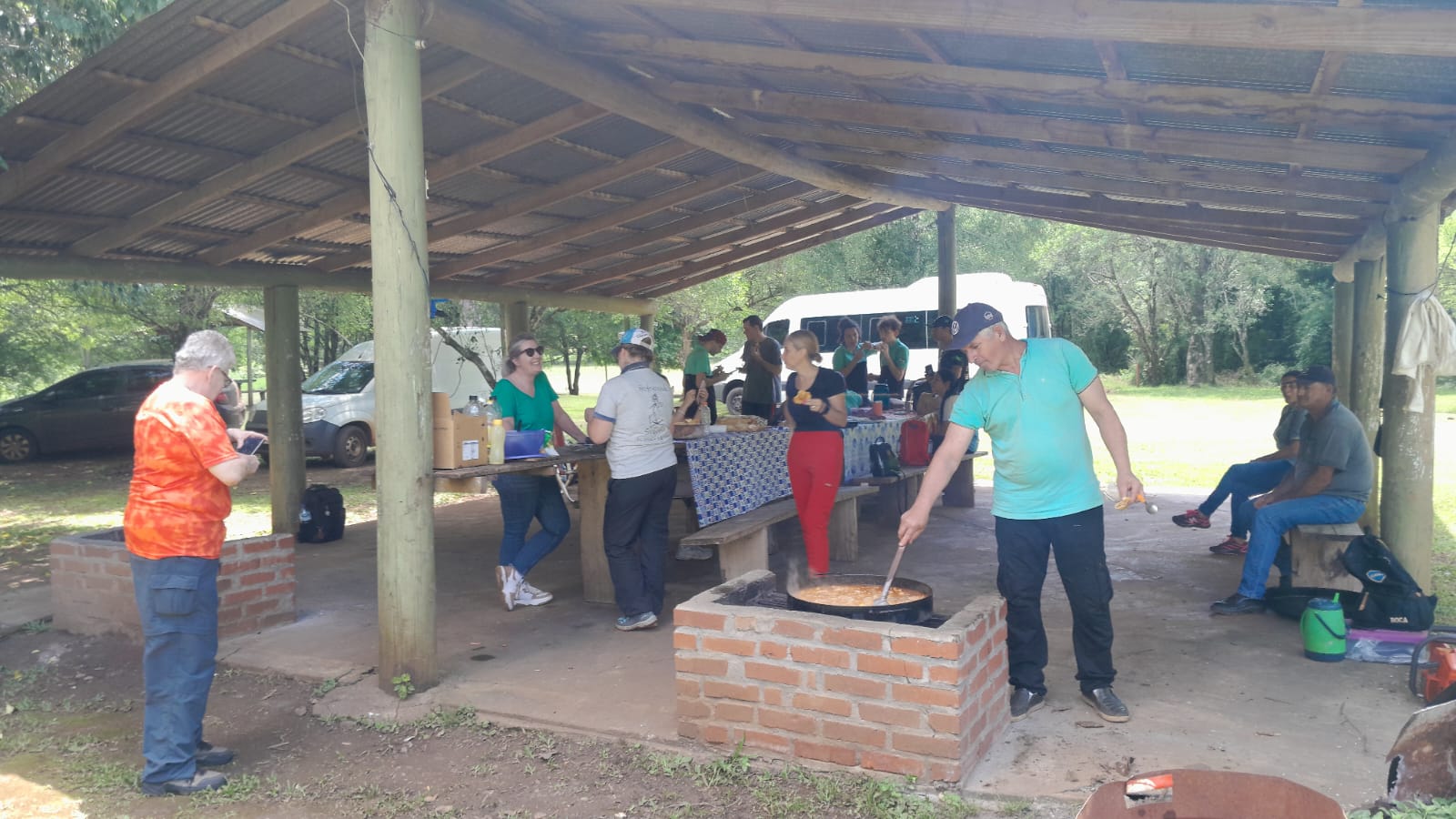 ESTUDIANTES DE LA CARRERA DE GEOGRAFÍA DEL INST. RUIZ DE MONTOYA VISITAN ARISTÓBULO DEL VALLE